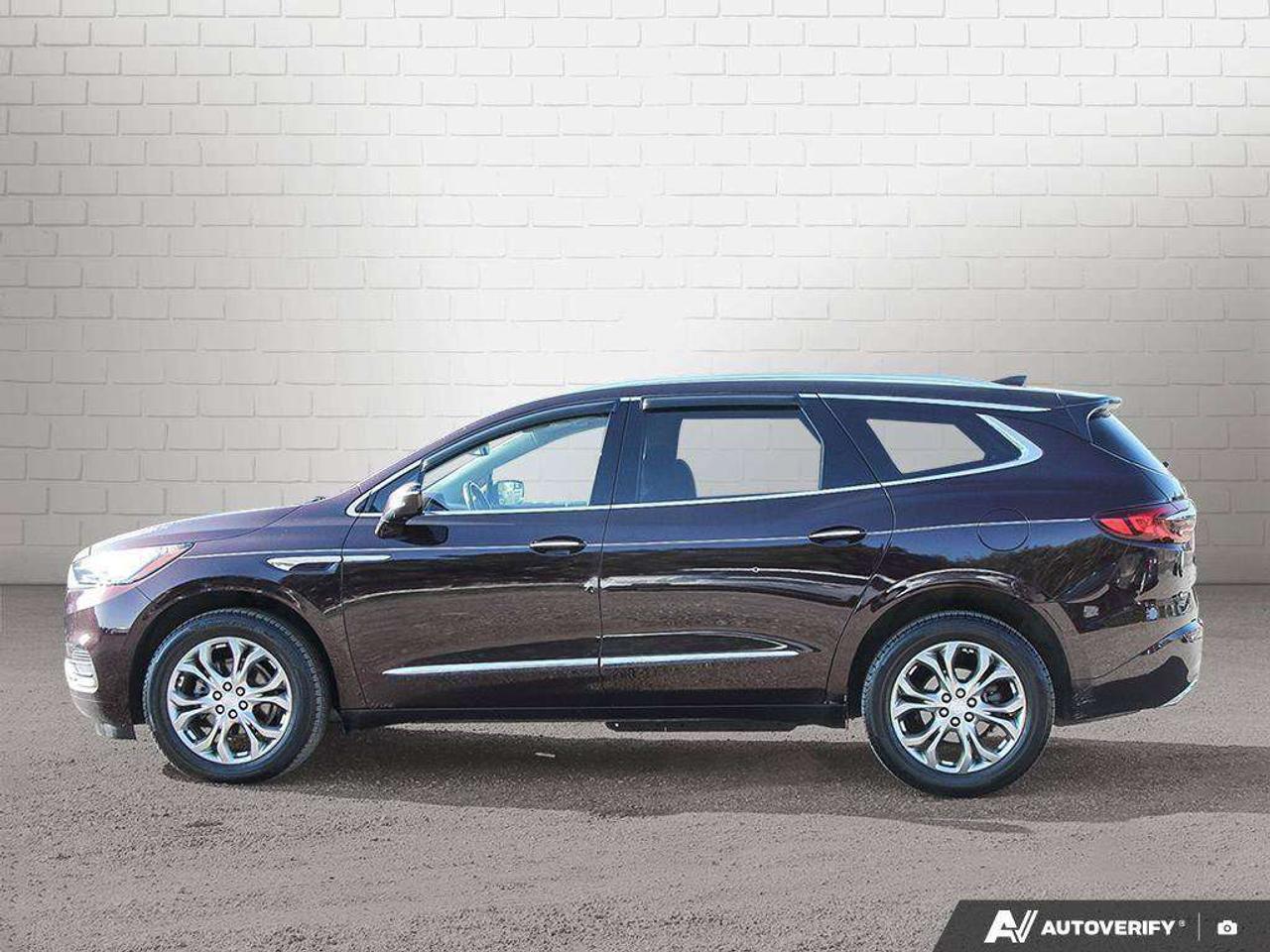 2021 Buick Enclave AVENIR, 3.6L V6, AWD, ALLOYS, LEATHER, 7-PASSENGER, NAVIGATION, CERTIFIED AS-TRADED! Photo