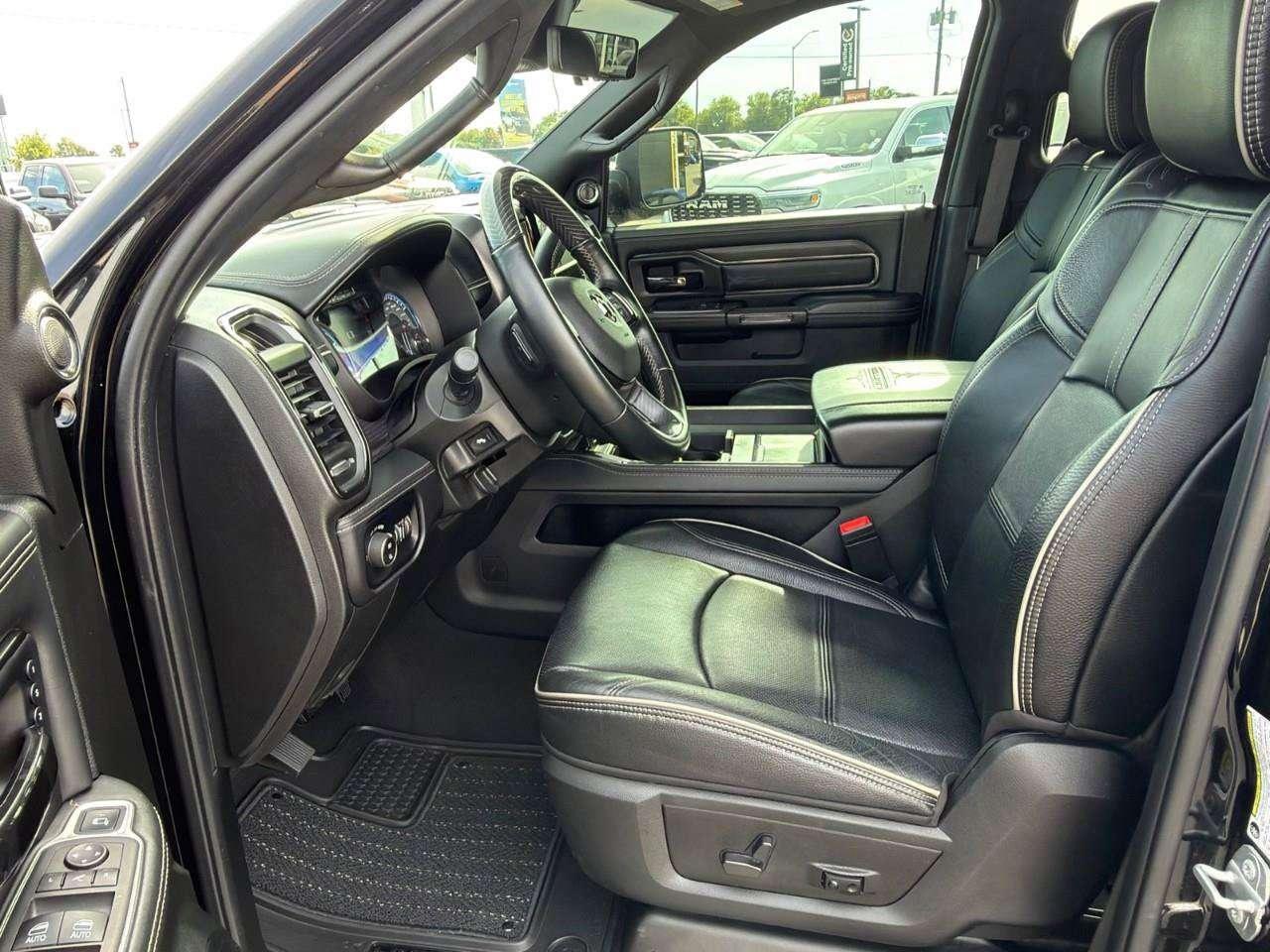 2022 RAM 3500 ACCIDENT FREE   SUNROOF   360 CAM Photo