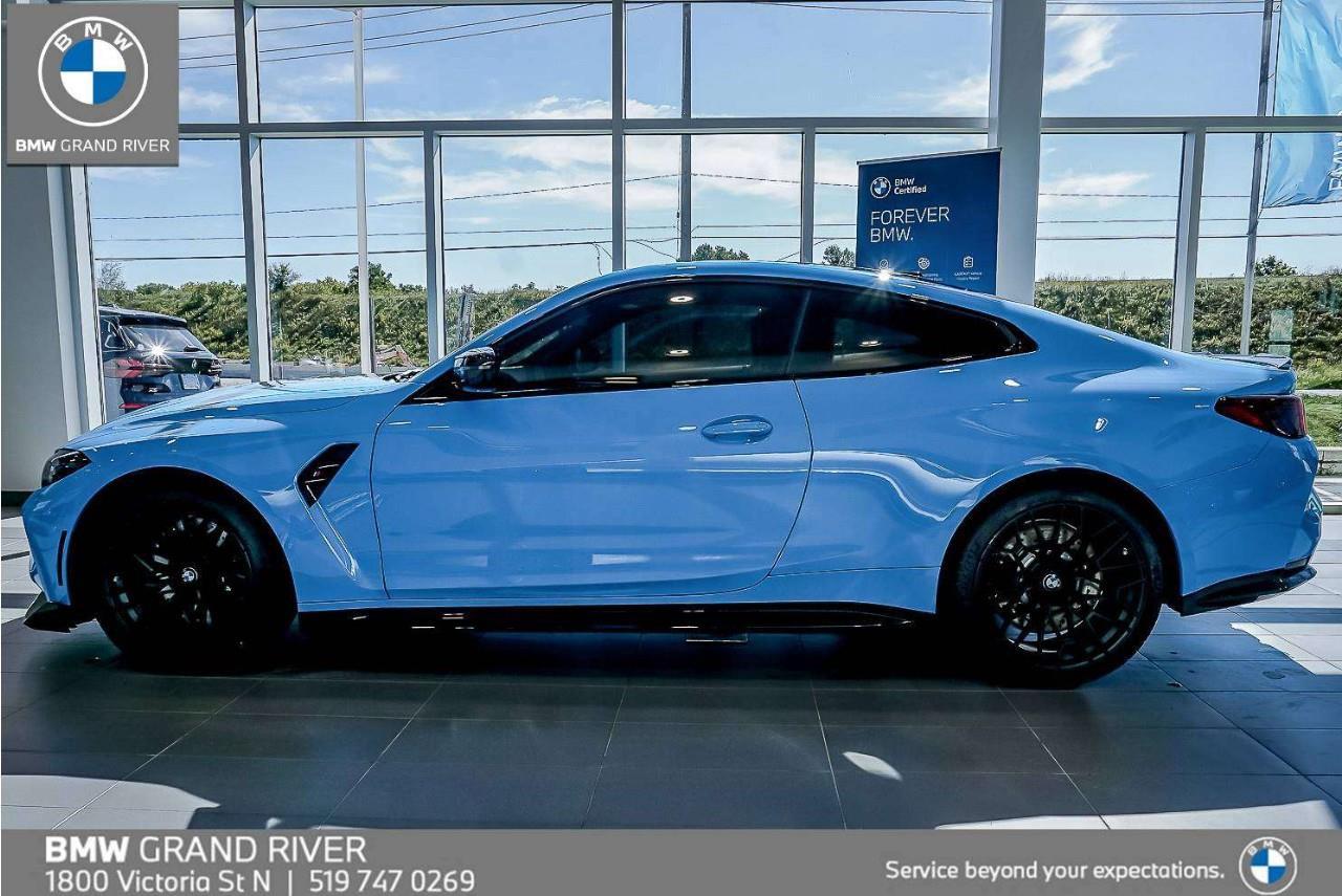 2025 BMW M4 CS 2dr All-Wheel Drive Coupe Photo