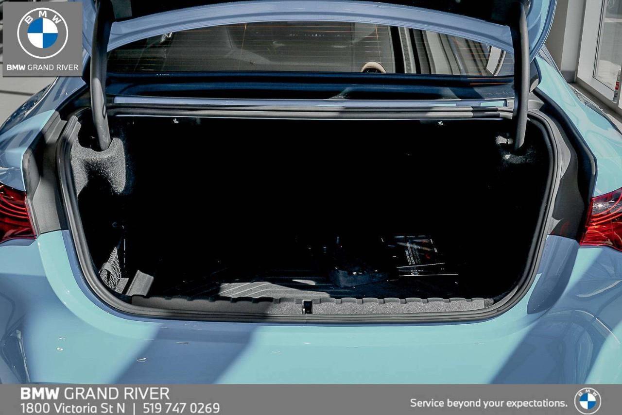 2025 BMW M4 CS 2dr All-Wheel Drive Coupe Photo