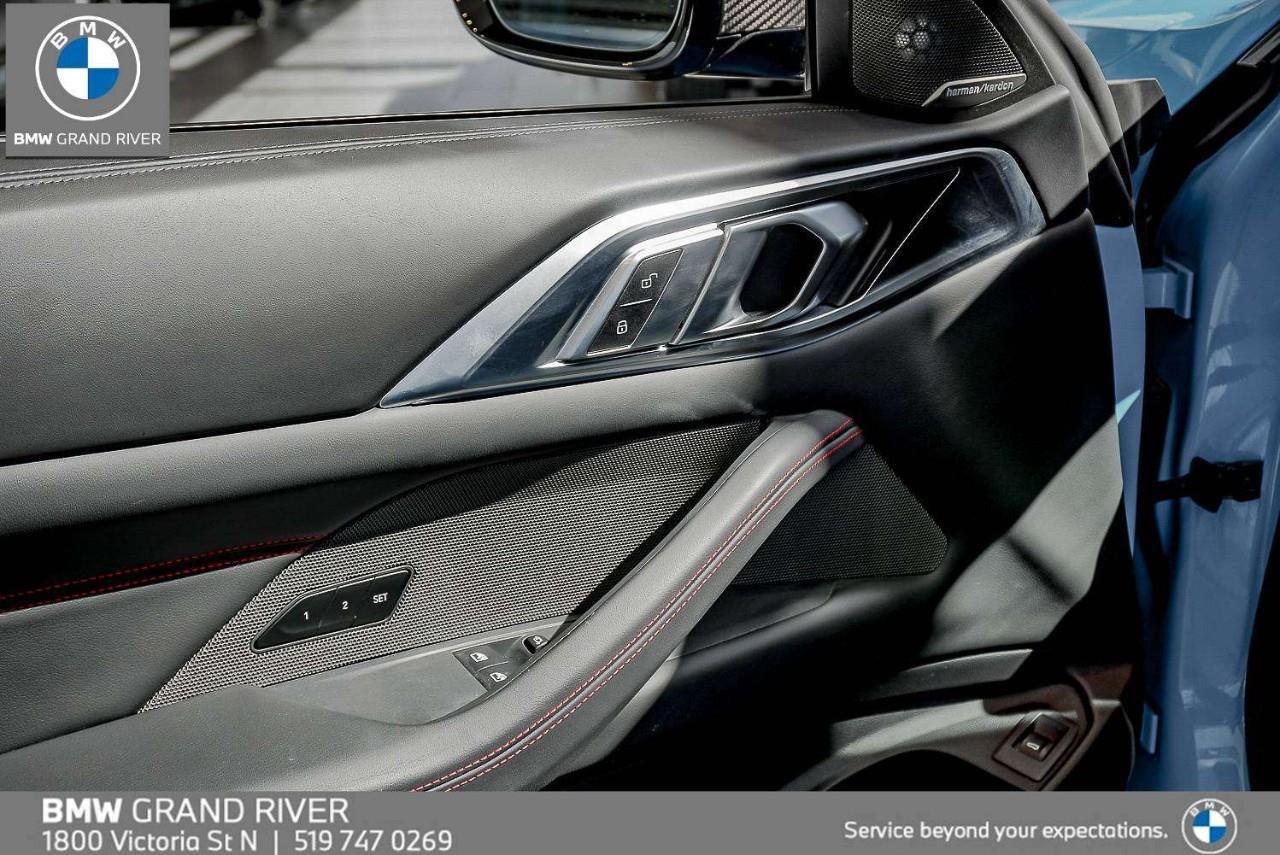 2025 BMW M4 CS 2dr All-Wheel Drive Coupe Photo