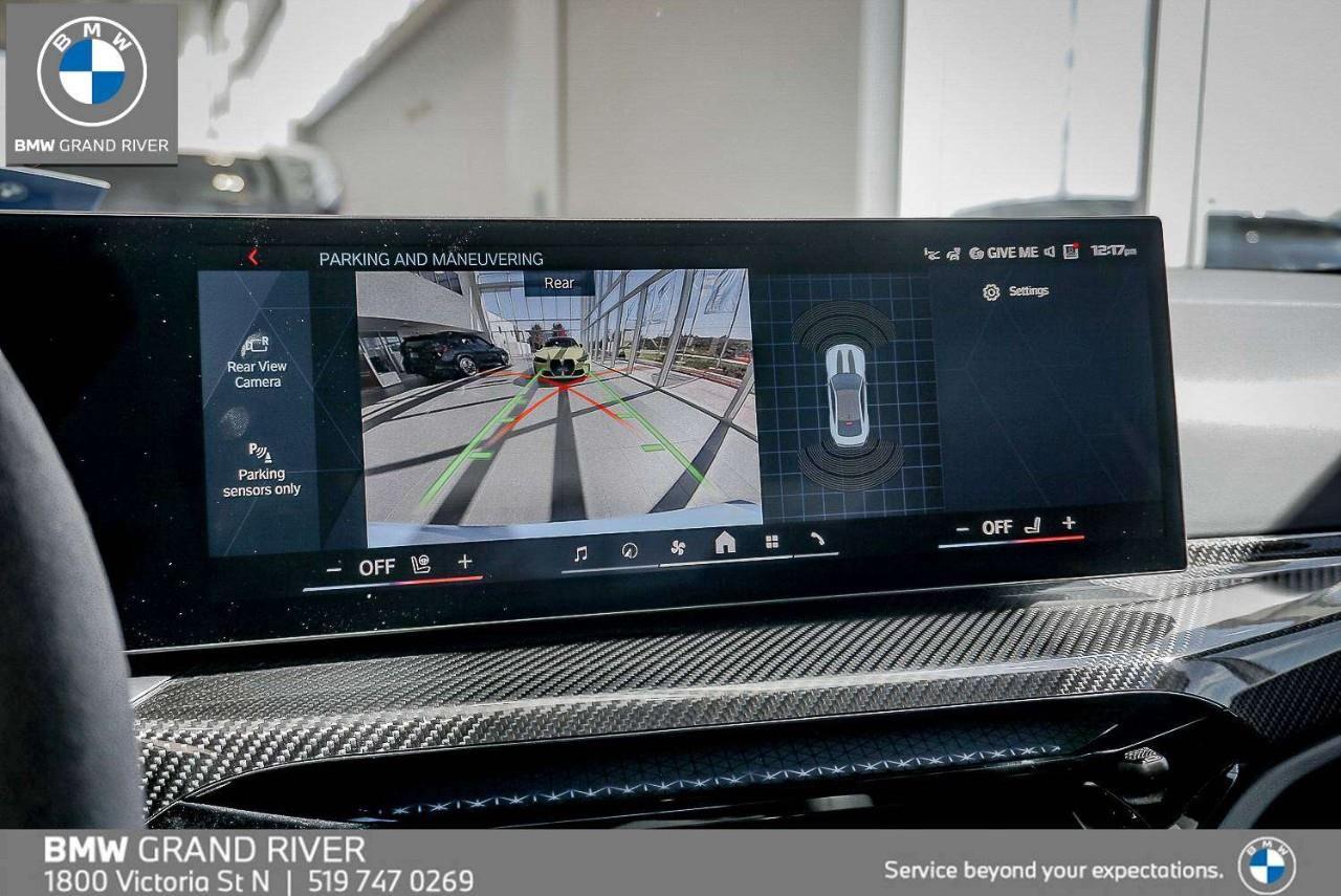 2025 BMW M4 CS 2dr All-Wheel Drive Coupe Photo