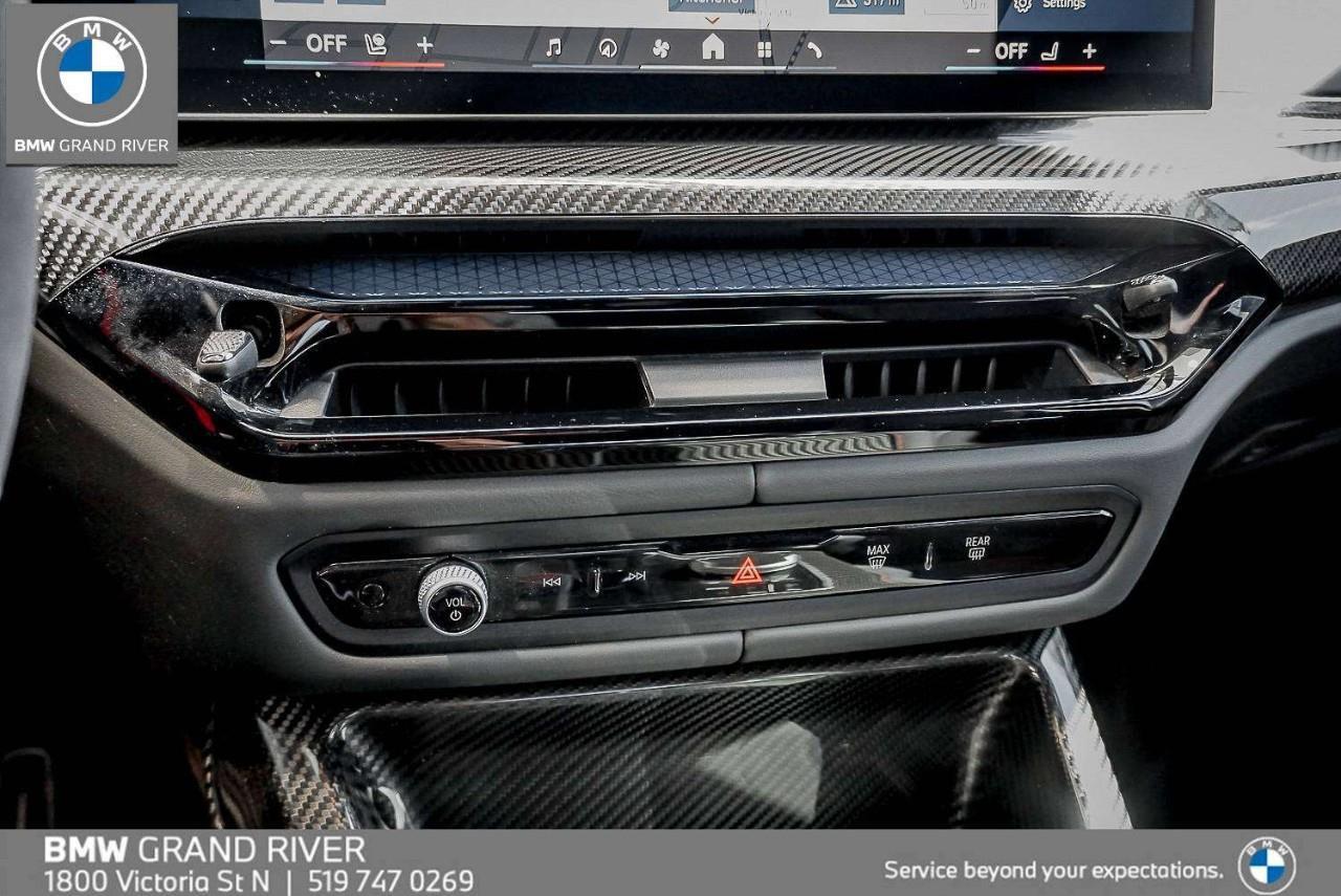 2025 BMW M4 CS 2dr All-Wheel Drive Coupe Photo