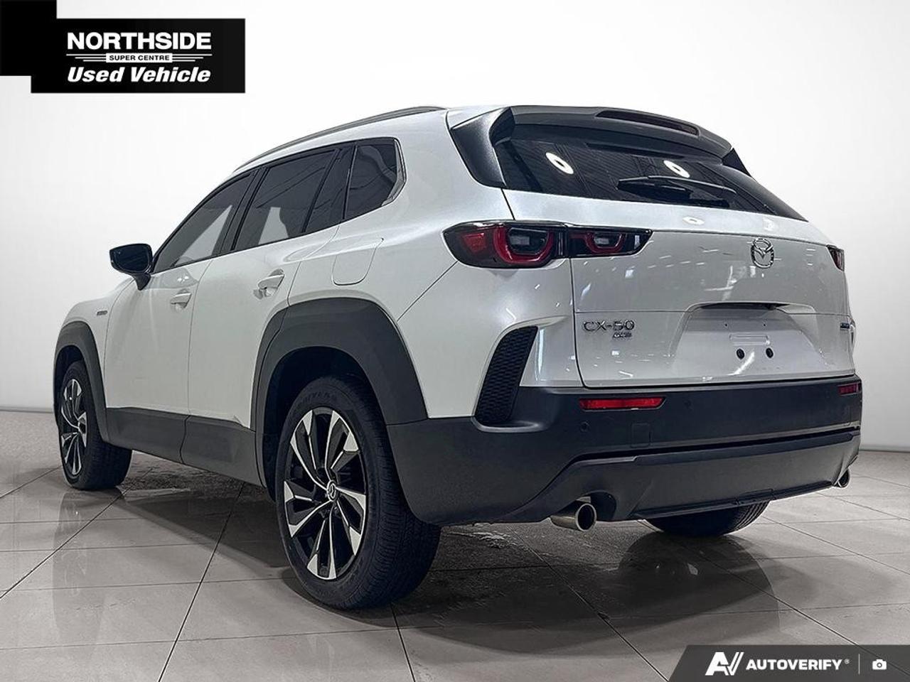 2025 Mazda CX-50 Hybrid GT e-AWD Photo4