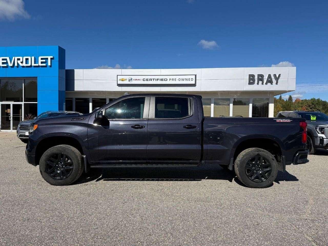 2024 Chevrolet Silverado 1500 BRAY ORIGINAL. ALL WEATHER MATS. RUNNING BOARDS. TONNEAU COVER. BEDLINER. Photo