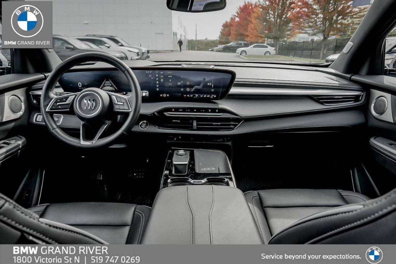 2025 Buick Enclave Avenir 4dr All-Wheel Drive Photo