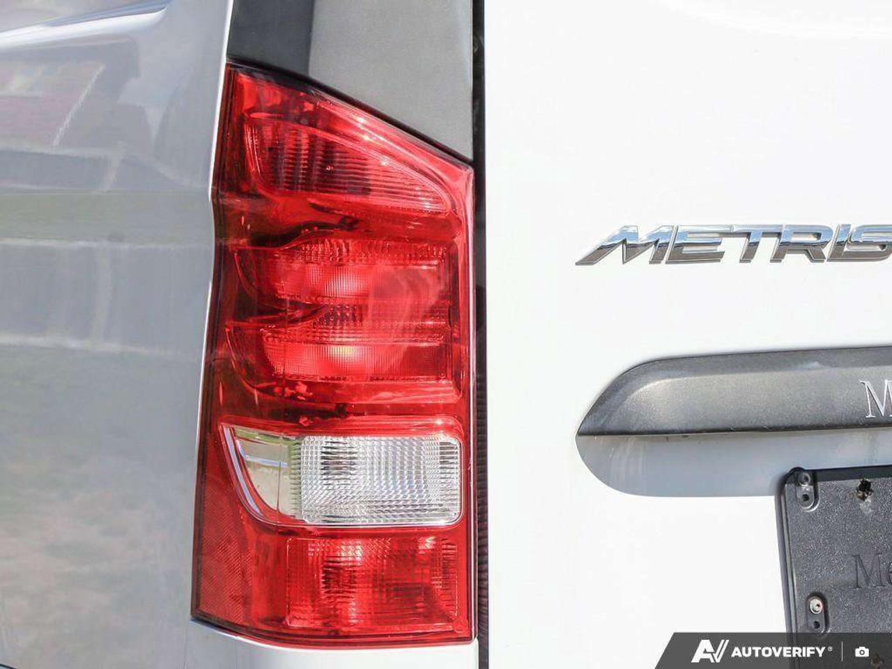 2019 Mercedes-Benz Metris Cargo Van 126 WB - BASE CARGO, 2.0L 4-CYL, FWD, 126 WB, 2-OWNERS, AS-TRADED! Photo