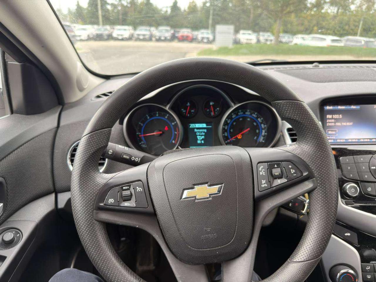 2016 Chevrolet Cruze 4DR SDN LT W-1LT Photo