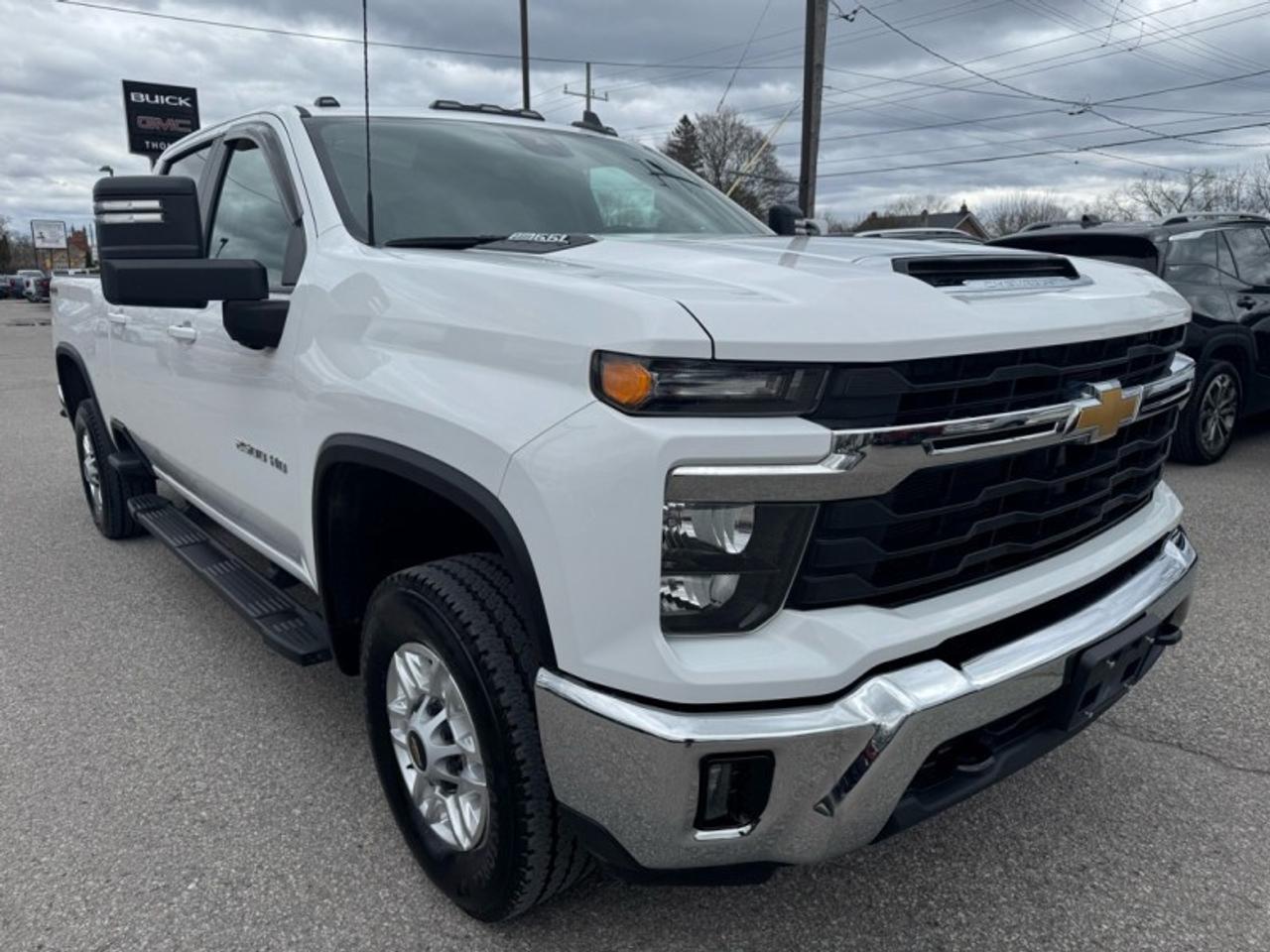 2024 Chevrolet SILVERADO 2500HD 4WD Crew Cab Standard Box LT Photo