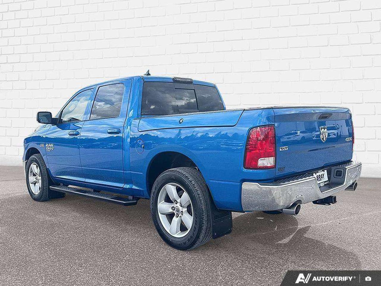 2022 RAM 1500 BEDLINER. TONNEAU COVER. RUNNING BOARDS. ALL WEATHER MATS. Photo