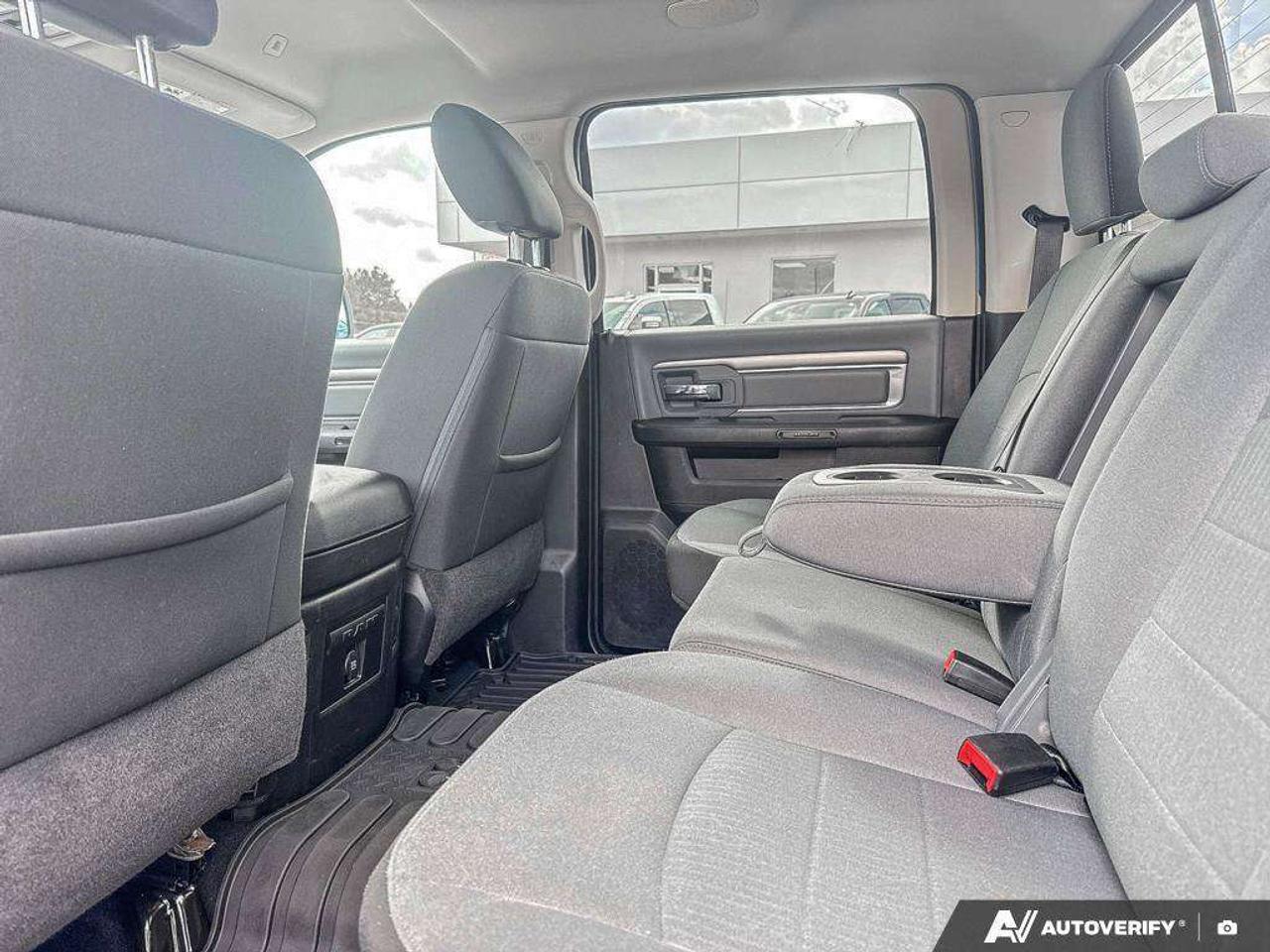 2022 RAM 1500 BEDLINER. TONNEAU COVER. RUNNING BOARDS. ALL WEATHER MATS. Photo