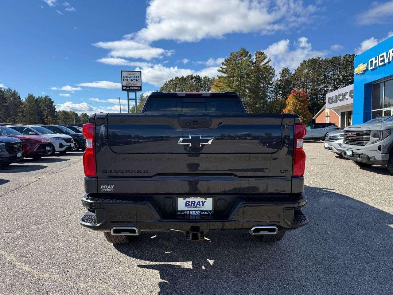 2024 Chevrolet Silverado 1500 BRAY ORIGINAL. ALL WEATHER MATS. RUNNING BOARDS. TONNEAU COVER. BEDLINER. Photo