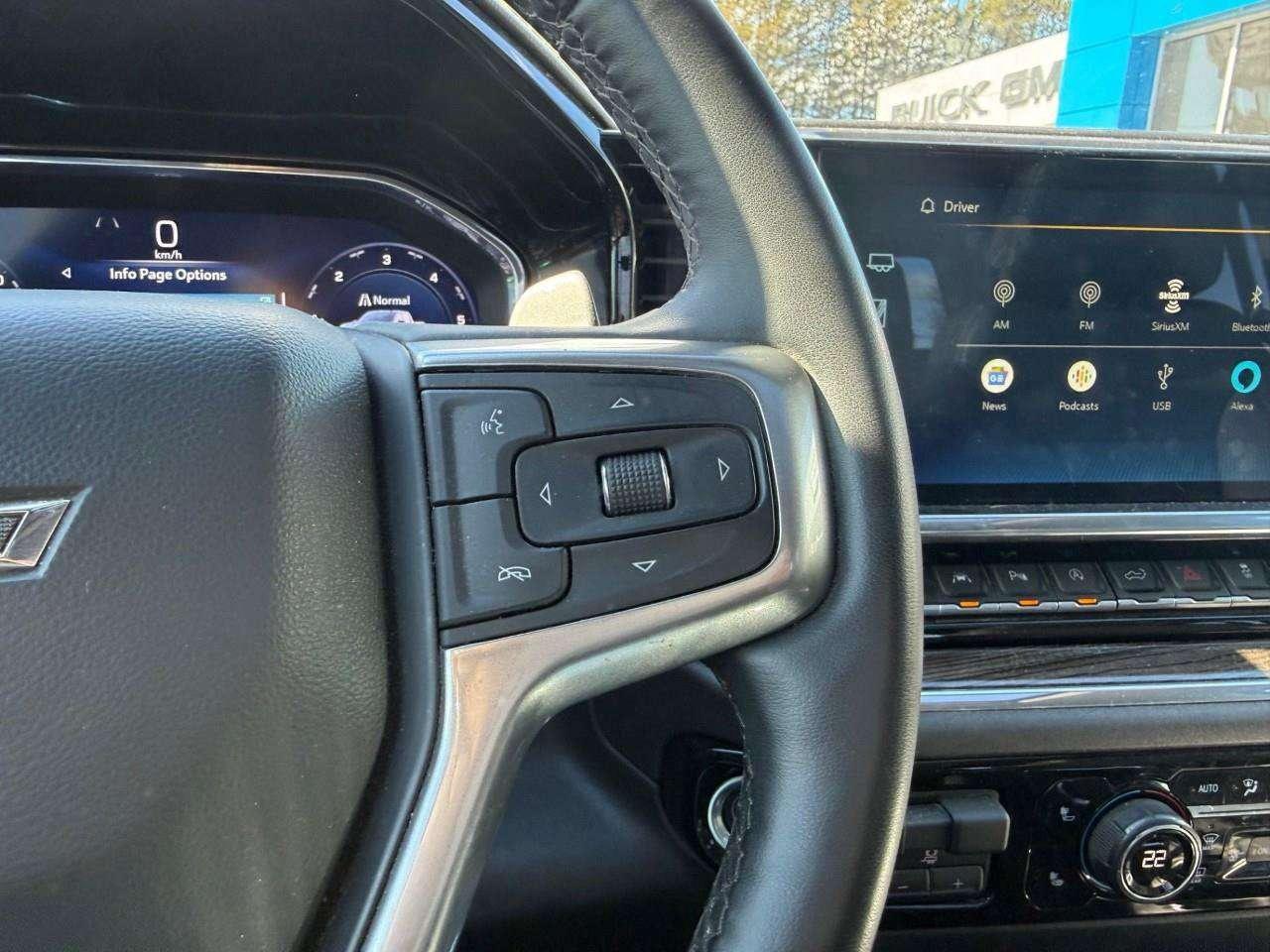 2024 Chevrolet Silverado 1500 BRAY ORIGINAL. ALL WEATHER MATS. RUNNING BOARDS. TONNEAU COVER. BEDLINER. Photo