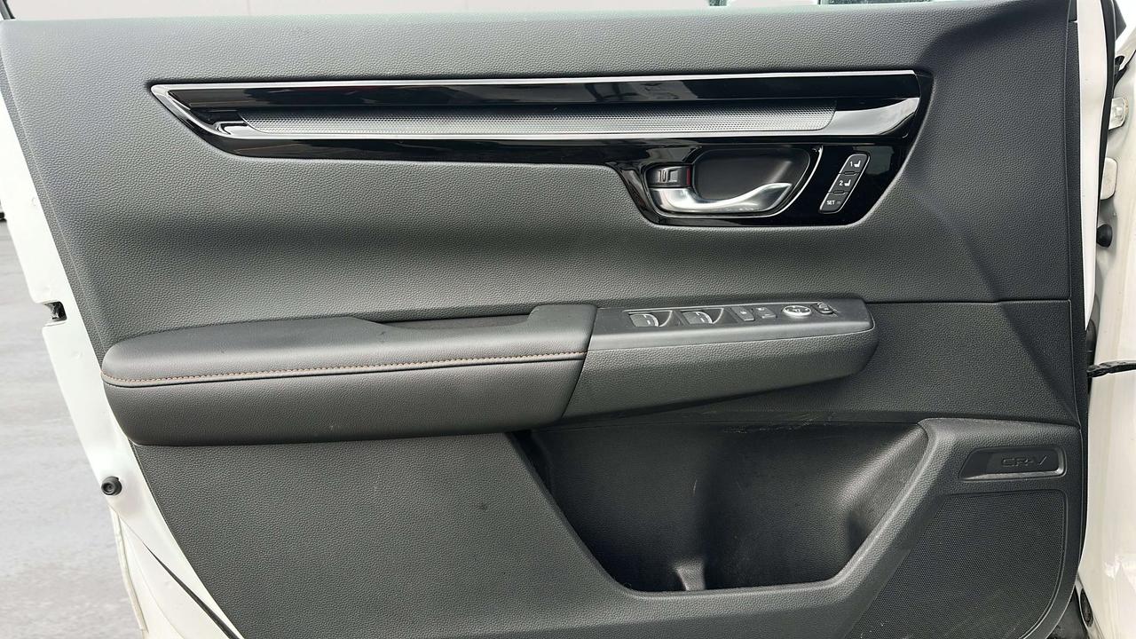 2026 Honda CR-V Touring Photo