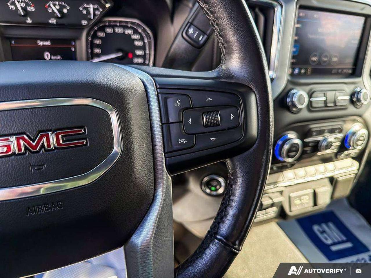 2021 GMC Sierra 1500 Trailer Brake Controller    Remote Start   Heated Seats   Power Folding Mirrors Photo