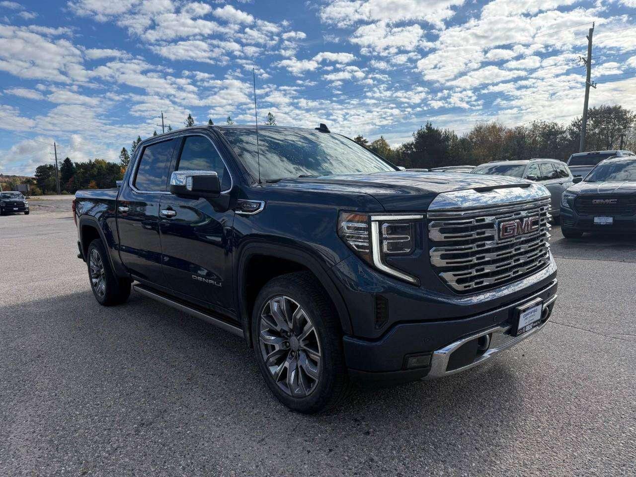 2023 GMC Sierra 1500 POWER RUNNING BOARDS. BEDLINER. HEATED FRONT AND REAR SEATS. BED VIEW CAMERA. HD SURROUND VISION. HITCH GUIDANCE W/HITCH Photo