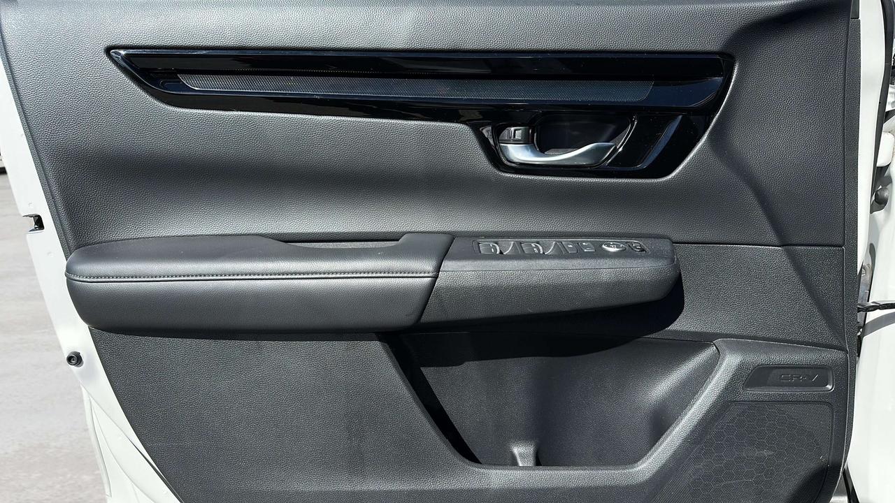 2024 Honda CR-V Sport Photo