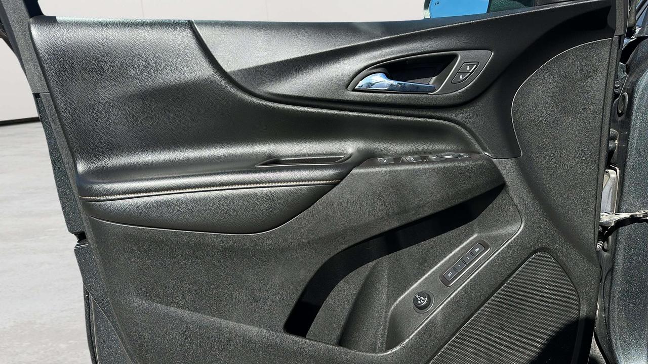 2020 Chevrolet Equinox Premier Photo
