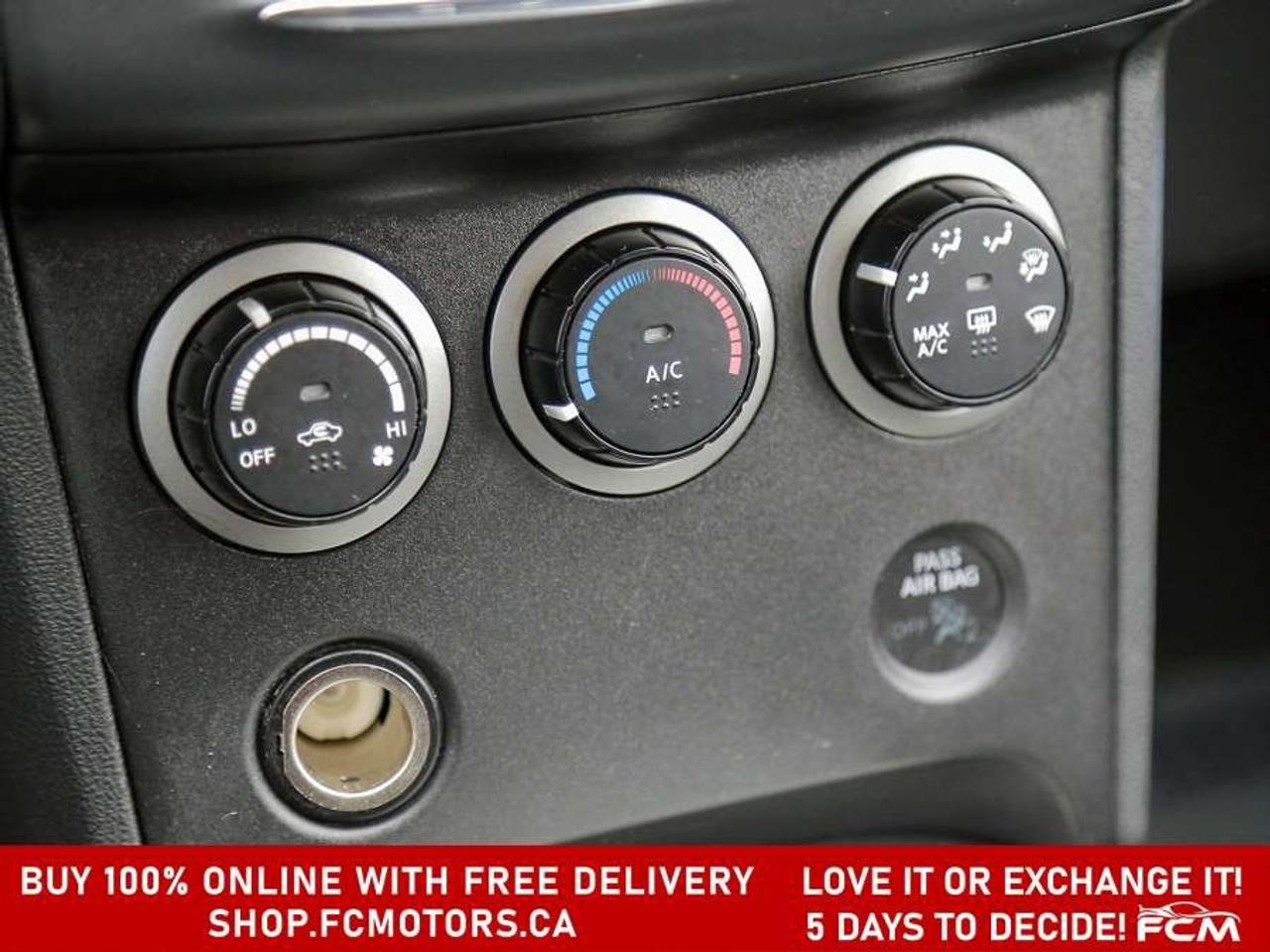2013 Nissan Rogue SPECIAL EDITION AWD   FULLY CERTIFIED WITH WARRANT Photo