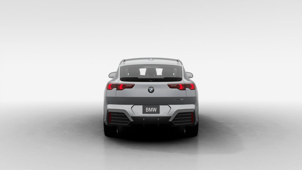 2027 BMW X2 xDrive28i 4dr All-Wheel Drive Sports Activity Coupe Photo