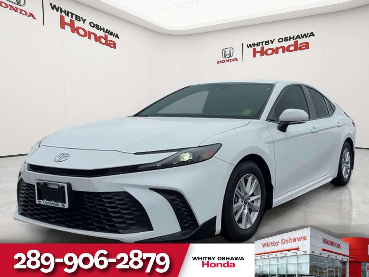 2025 Toyota Camry SE Photo0