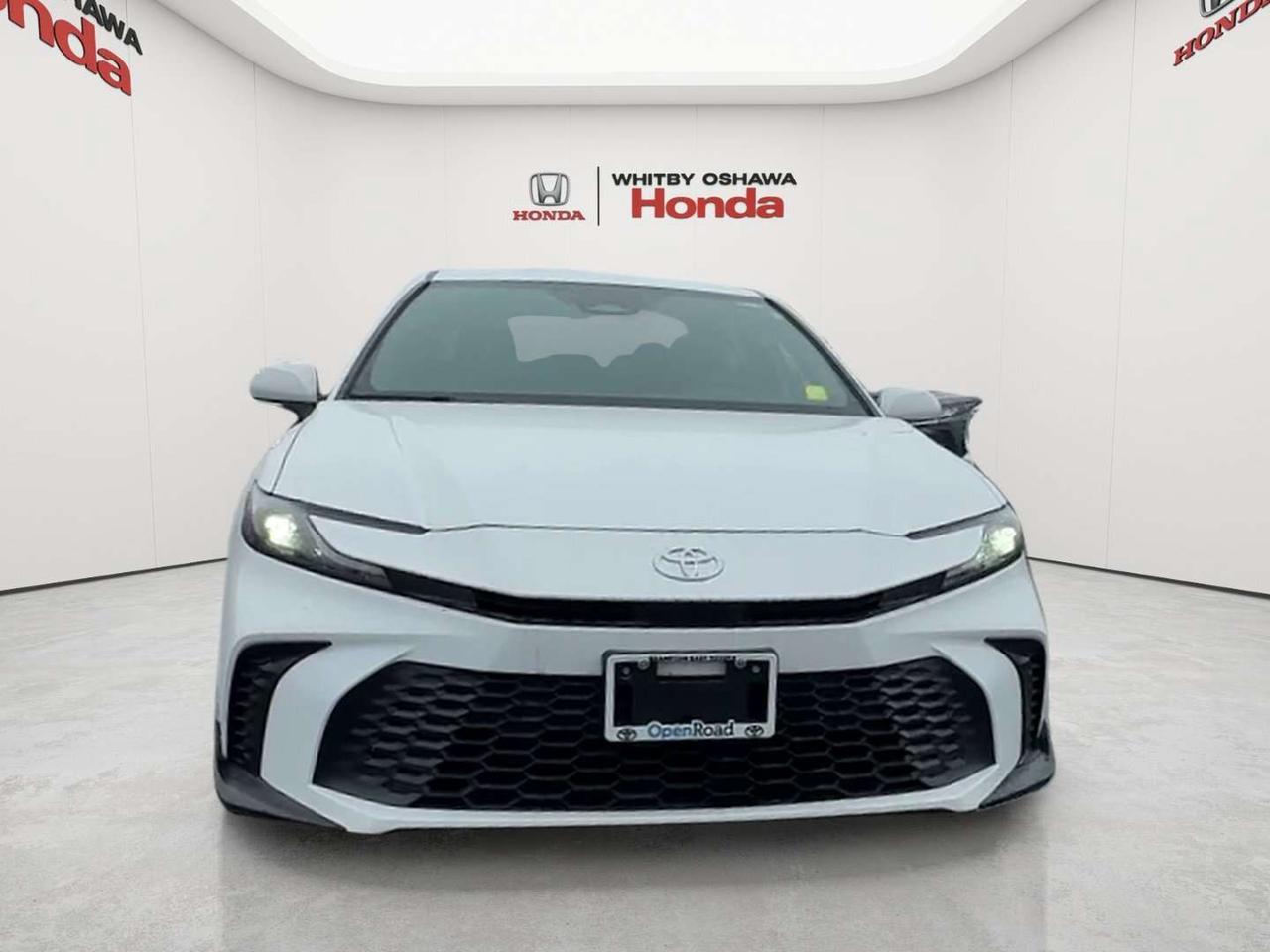 2025 Toyota Camry SE Photo