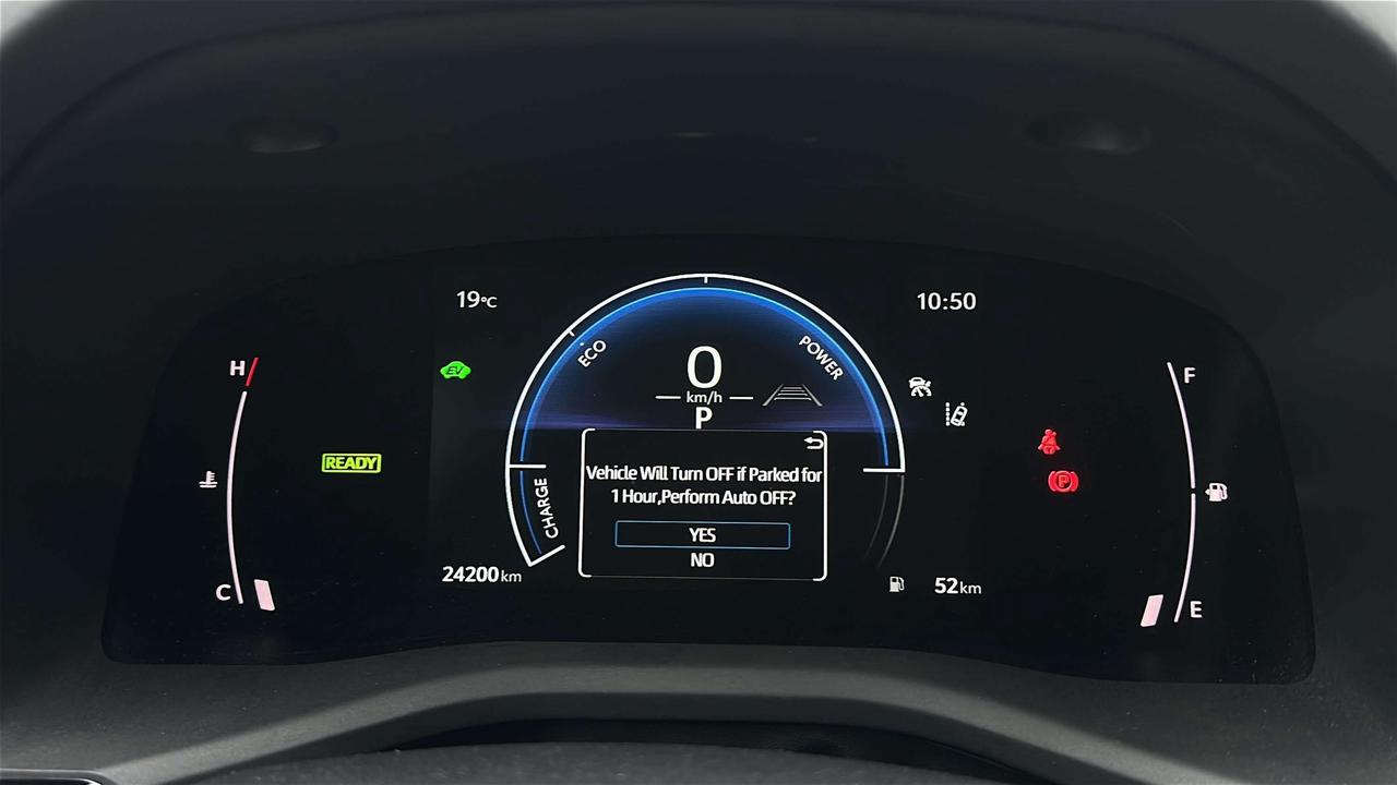 2025 Toyota Camry SE Photo