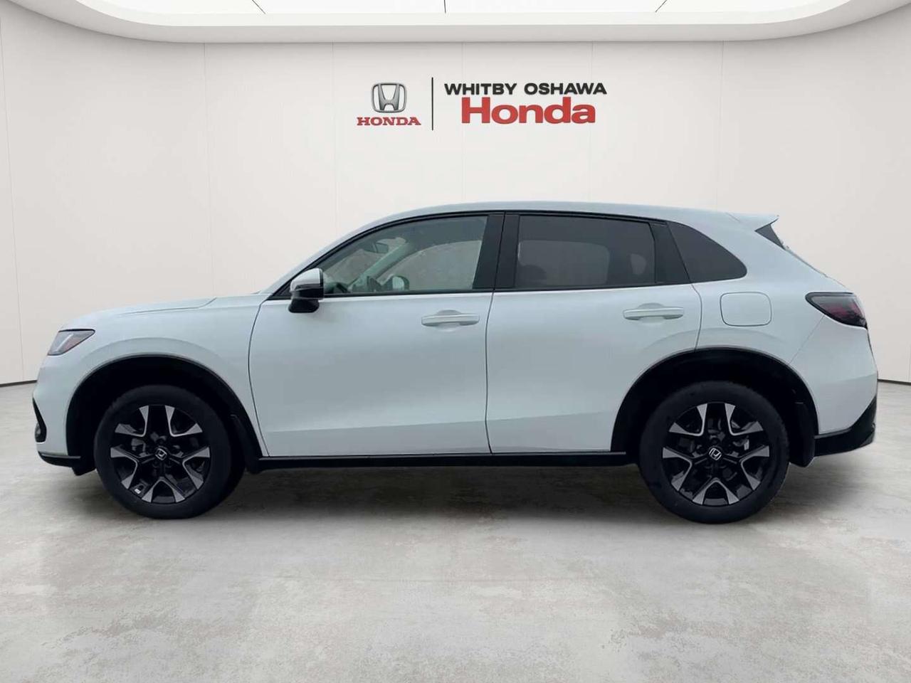 2026 Honda HR-V EX-L Photo2