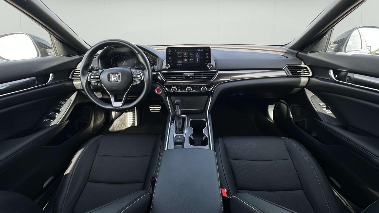 2021 Honda Accord SE Photo