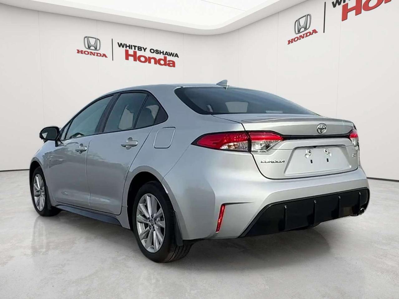 2025 Toyota Corolla SE Photo