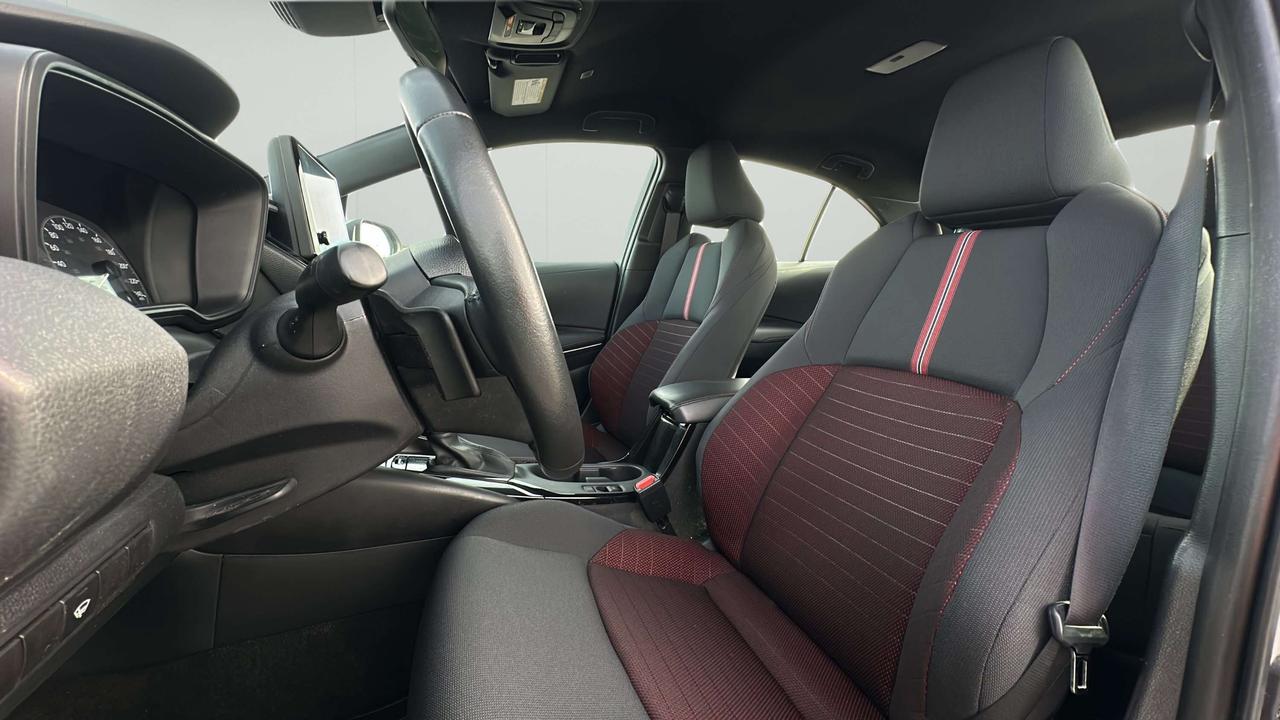 2025 Toyota Corolla SE Photo