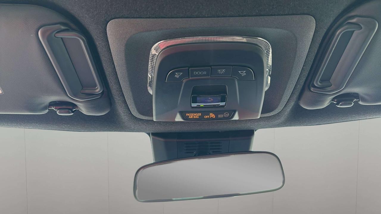 2025 Toyota Corolla SE Photo