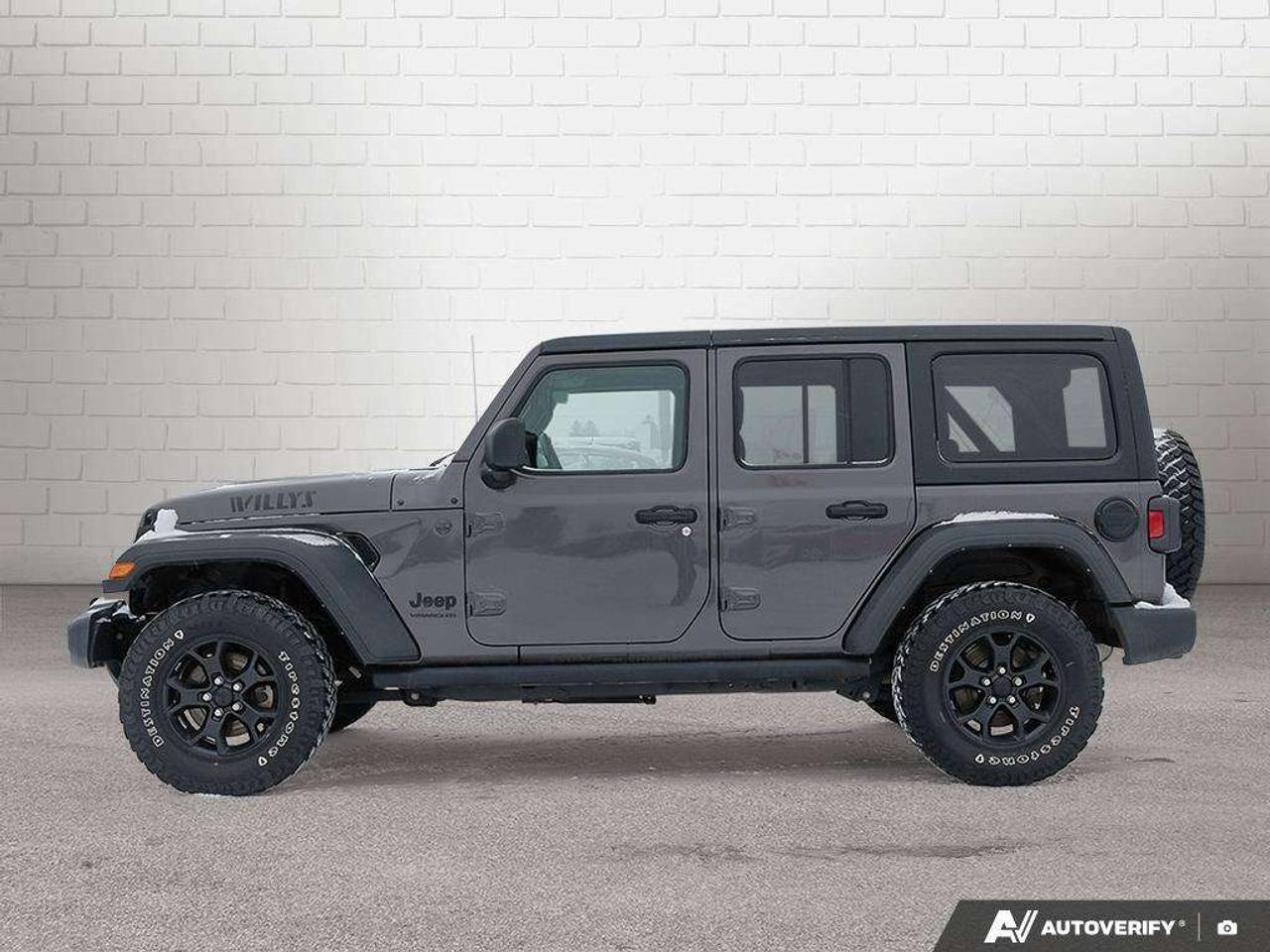 2023 Jeep Wrangler Willys Photo2
