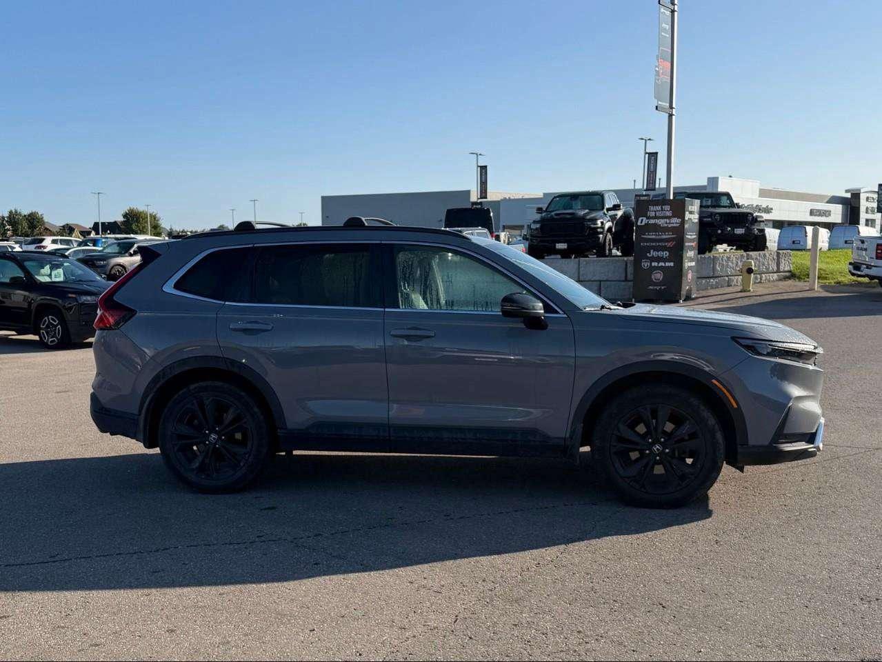2024 Honda CR-V ACCIDENT FREE   SUNROOF   LEATHER Photo