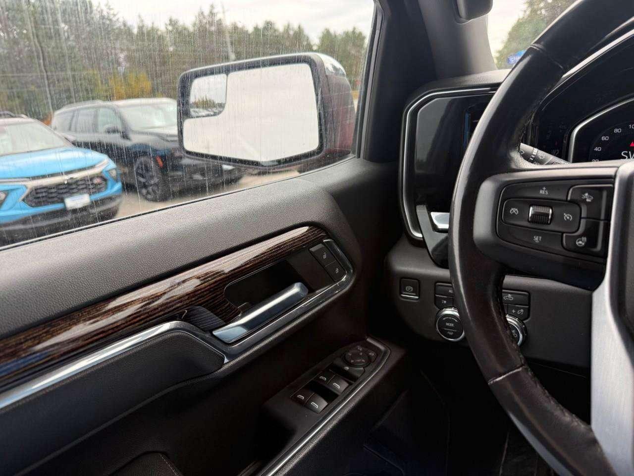 2022 GMC Sierra 1500 BRAY ORIGINAL. RUNNING BOARDS. BEDLINER. ALL WEATHER MATS. KODIAK EDITION. Photo