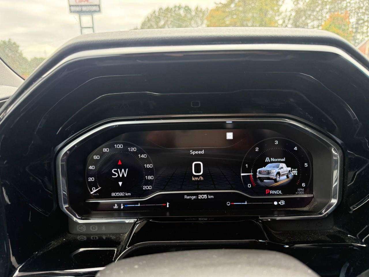 2022 GMC Sierra 1500 BRAY ORIGINAL. RUNNING BOARDS. BEDLINER. ALL WEATHER MATS. KODIAK EDITION. Photo