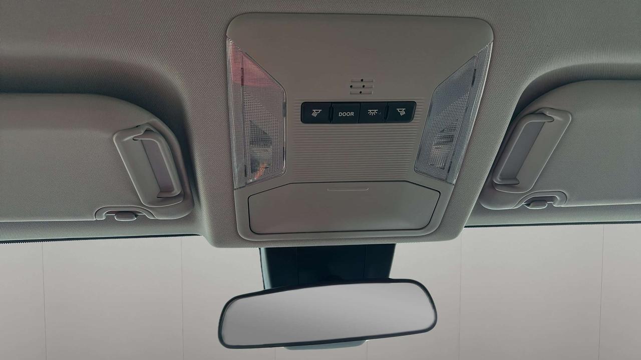 2021 Toyota RAV4 LE Photo