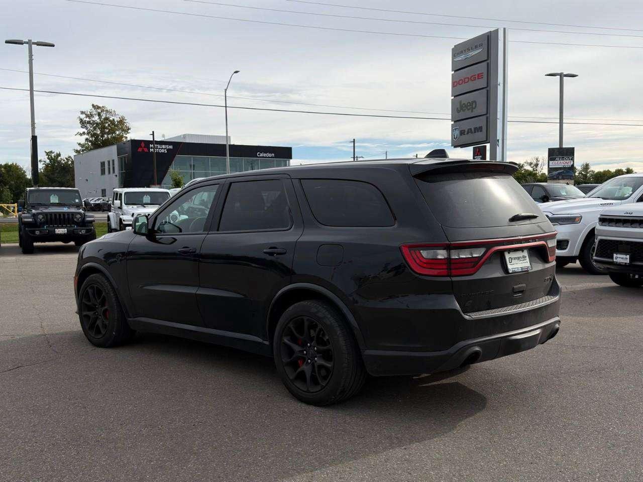 2024 Dodge Durango 6.2L SRT HEMI V8   ACCIDENT FREE   SUNROOF Photo