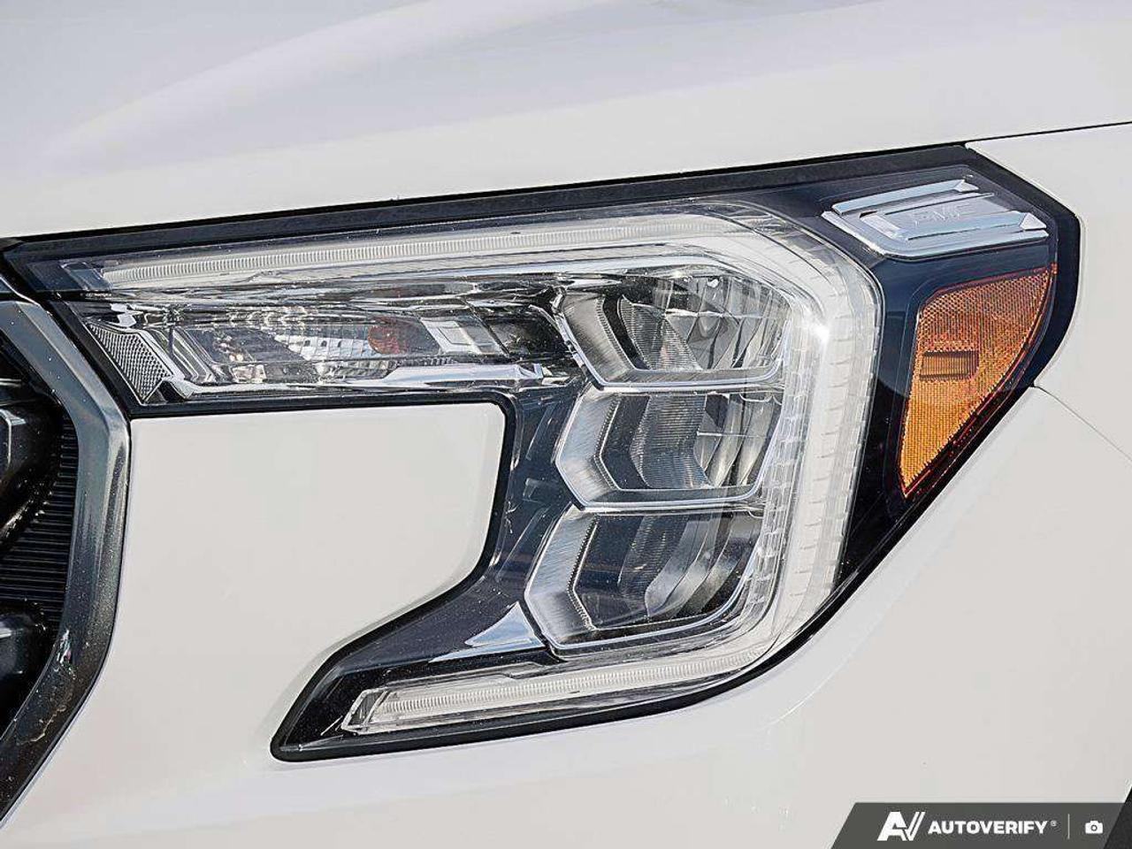 2022 GMC Terrain 1.5L 4-CYL, AWD, ALLOYS, LEATHER, SUNROOF, BOSE, 1-OWNER, MACMASTER ORIGINAL, CERTIFIED PREOWNED! Photo