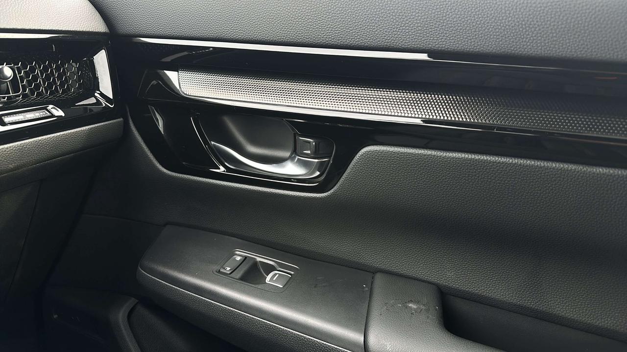 2026 Honda CR-V Touring Photo