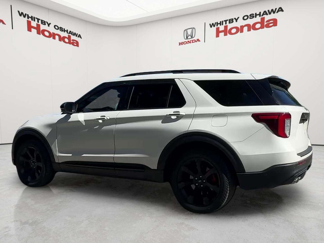 2020 Ford Explorer ST Photo