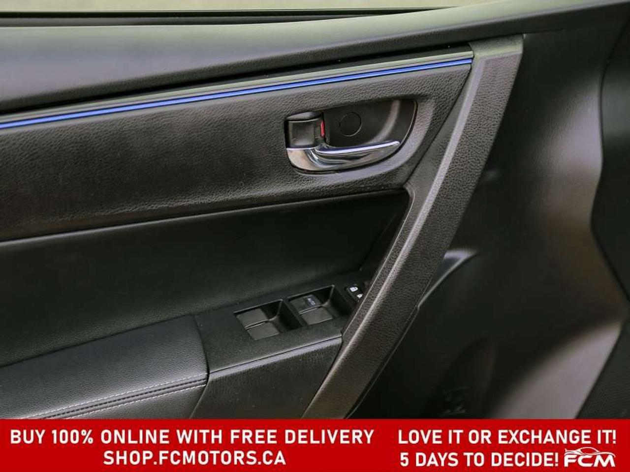 2018 Toyota Corolla SE   FULLY CERTIFIED WITH WARRANTY Photo