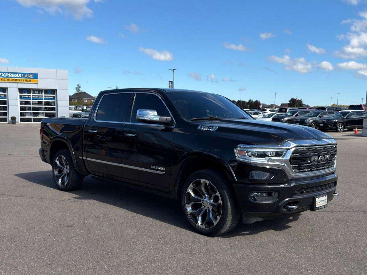 2022 RAM 1500 5.7L V8 HEMI   LEATHER   HEATED SEATS Photo