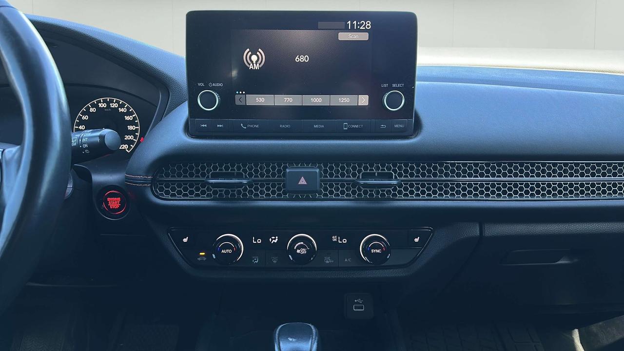 2025 Honda HR-V Sport Photo