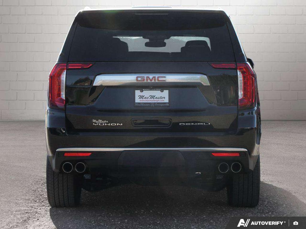2023 GMC Yukon DENALI, 6.2L V8, 4X4, ALLOYS, LEATHER, BOSE, 1-OWNER, MACMASTER ORIGINAL, CERTIFIED PREOWNED! Photo