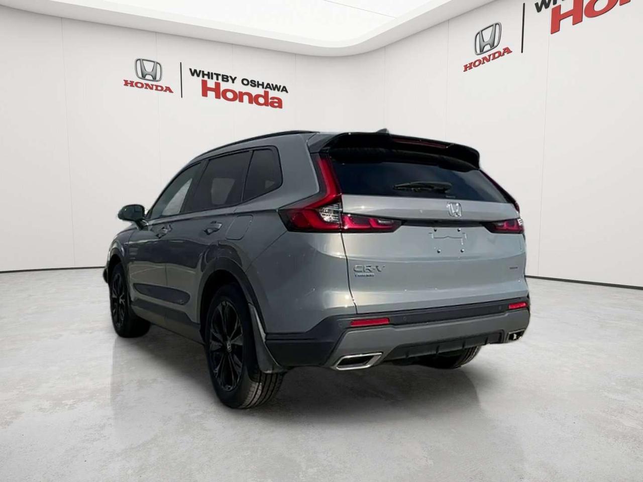 2026 Honda CR-V Touring Photo4