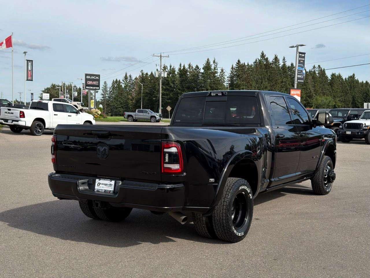 2022 RAM 3500 ACCIDENT FREE   SUNROOF   360 CAM Photo