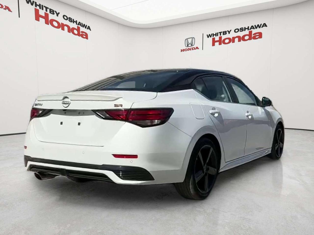 2024 Nissan Sentra SR Photo