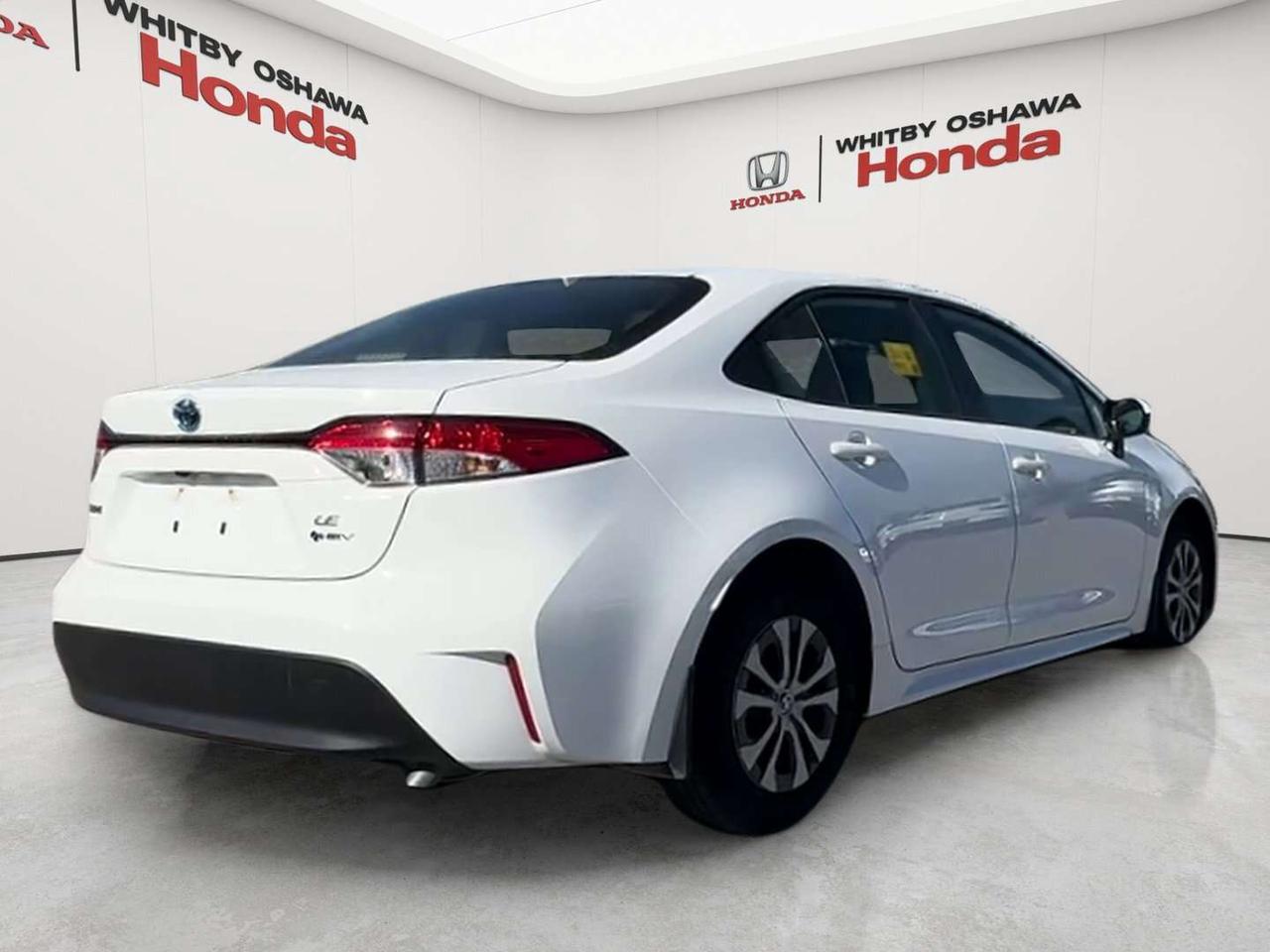 2025 Toyota Corolla LE Photo