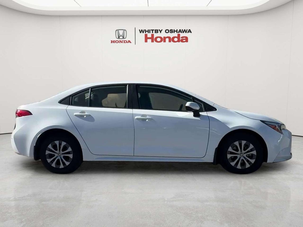 2025 Toyota Corolla LE Photo